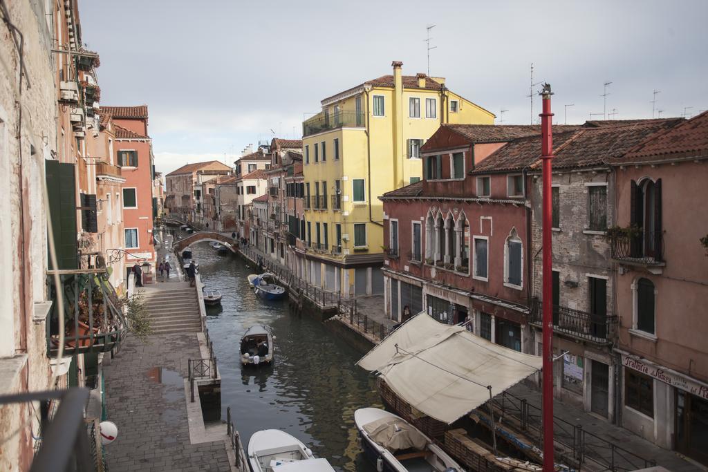 Casa Renier-Biennale Apartment Venice Luaran gambar